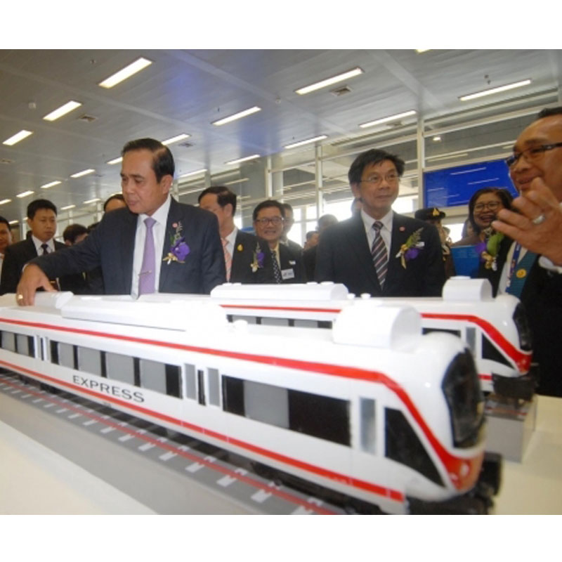 28 ก.ค.ชี้ชะตารถไฟไทย จีน บีบลดค่าก่อสร้าง-จ้างที่ปรึกษา