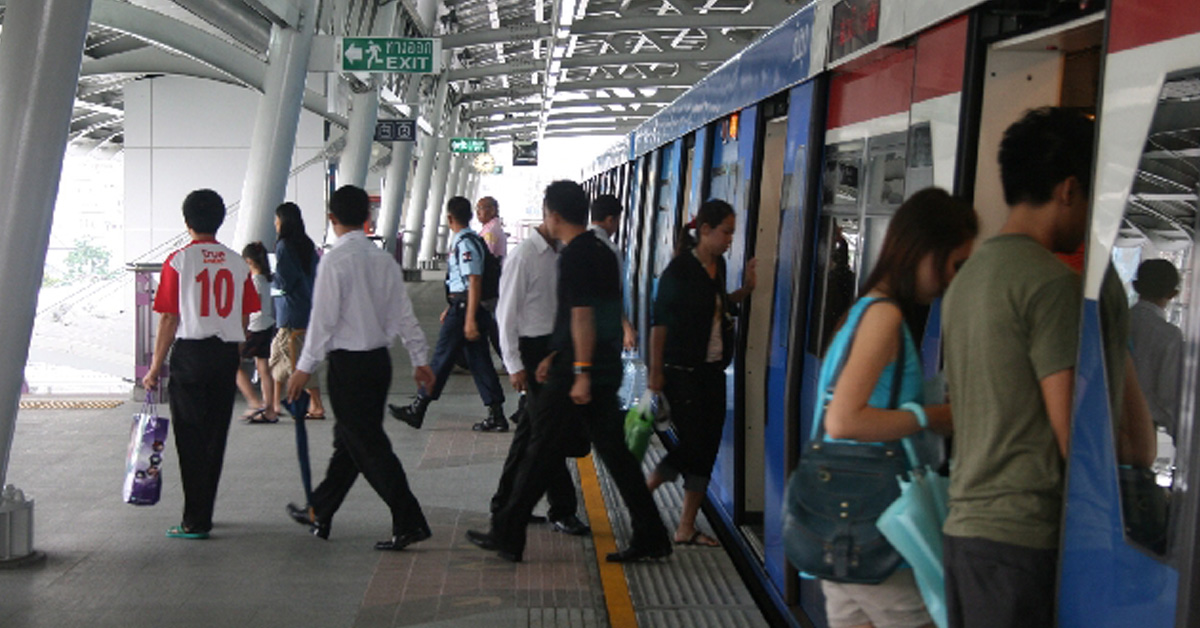บีทีเอส พร้อมเจรจารัฐพิจารณาค่าโดยสารร่วมรถไฟฟ้าสารพัดสีรับบัตรแมงมุม