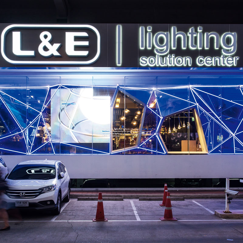 L&E LIGHTING  SOLUTION  CENTER