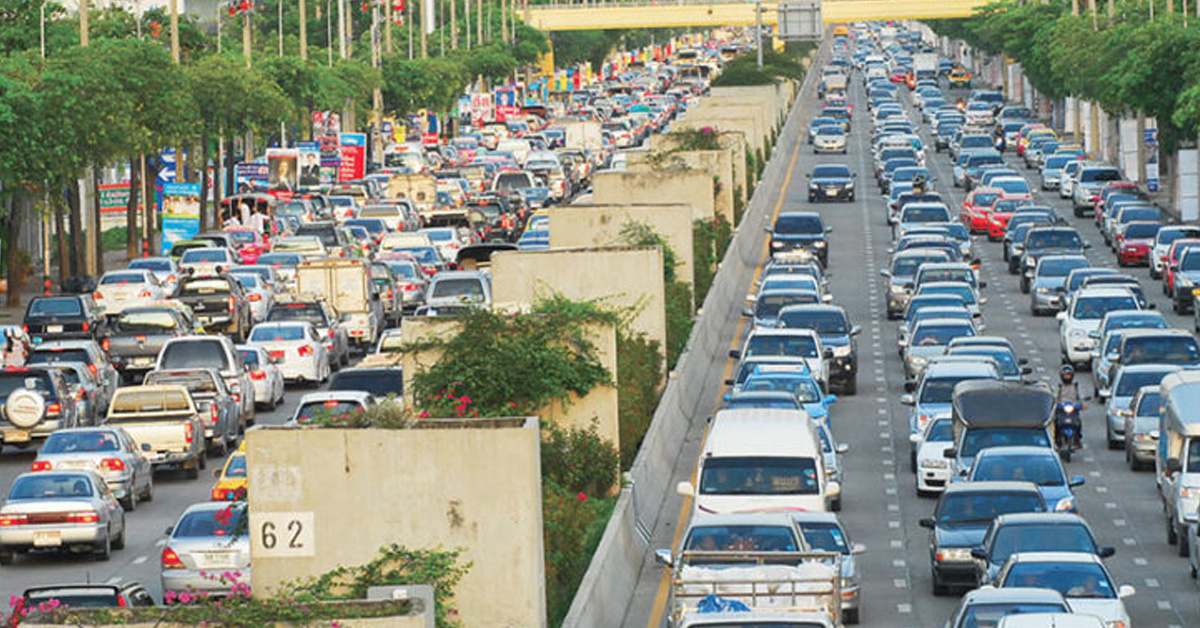 ฟื้นตอม่อ เกษตร-นวมินทร์ แสนล้าน สร้างทางด่วนพ่วงระบบโมโนเรลขนรถขนคน