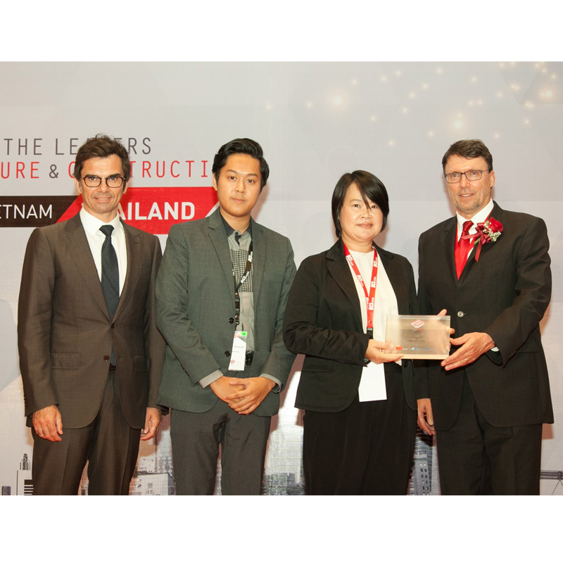 ออริจิ้น รับรางวัล Top 10 Developer จาก BCI Asia Awards