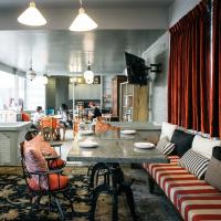 Faiz’s ร้านอาหารไทยรสเด็ด ตั้งอยู่ที่ Maison 53 ในซอย สุขุมวิท53