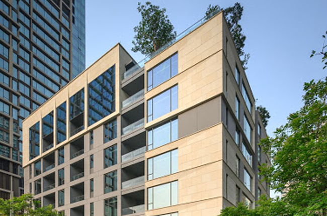 ให้เช่าคอนโดวิทยุ ชิดลม หลังสวน : Luxury 2 bedrooms unit for Sale & Rent available at Baan Sindhorn, near BTS Ratchadamri