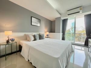 For RentCondoOnnut, Udomsuk : 🔥🔥 You can raise animals!! There are many rooms!! Beautiful room!! [Waterford Sukhumvit 50] Add Line Line : @vcassets 🔥🔥