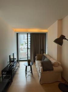 For SaleCondoSukhumvit, Asoke, Thonglor : Best Price!! Beautifully Decorated!! 50.10 Sq.m Unit for SALE at VIA 49!!