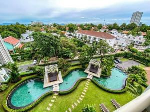 For SaleCondoPattaya, Bangsaen, Chonburi : Room for sale, luxury project, The Riviera Wongamat, studio room, sea view, fully furnished, very good atmosphere