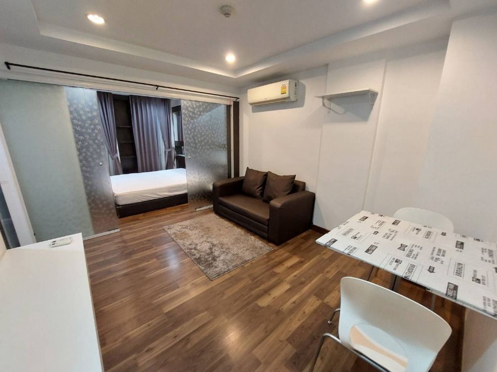For SaleCondoNawamin, Ramindra : (Sell with tenant Ready to invest immediately) Condo PARC EXO, size 33 sq m. 1.80 million baht. Loan service. Ready to have money left over to expand the business.