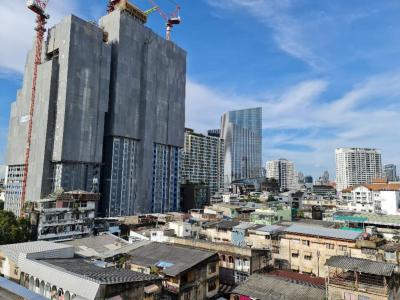 For SaleCondoSilom, Saladaeng, Bangrak : Sale condo 33.20 sqm. at Surawong classic place, central business center, 9 Fl. New renovated and fully furnished room with unblocked city view, near BTS Chongnonsee, MRT Samyan