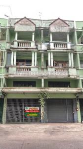 For SaleShophouseRathburana, Suksawat : Commercial building for sale, Pracha Uthit 33, building 4.5 floors, 2 booths, 44.6 sq m, cheapest in this area.