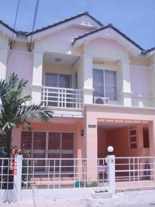For RentHouseSriracha Laem Chabang Ban Bueng : Townhouse for rent at Aoa Udom Sriracha 12,000 B/Month