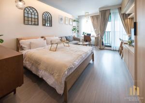 For RentCondoLadprao, Central Ladprao : Beautiful and smooth. Selected furniture. Interested call 084-9143813
