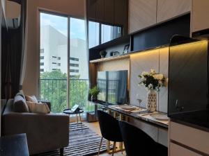 For RentCondoRatchadapisek, Huaikwang, Suttisan : Noble Revolve Ratchada 2 for rent, beautiful room, fully furnished Ready to move in 😍