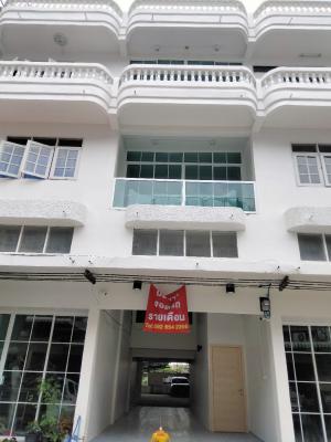 For RentTownhouseEakachai, Bang Bon : House for rent minumal style in Soi Ekachai 8 (Kock Ma), 3 and a half storey commercial building, two bedrooms, two bathrooms.
