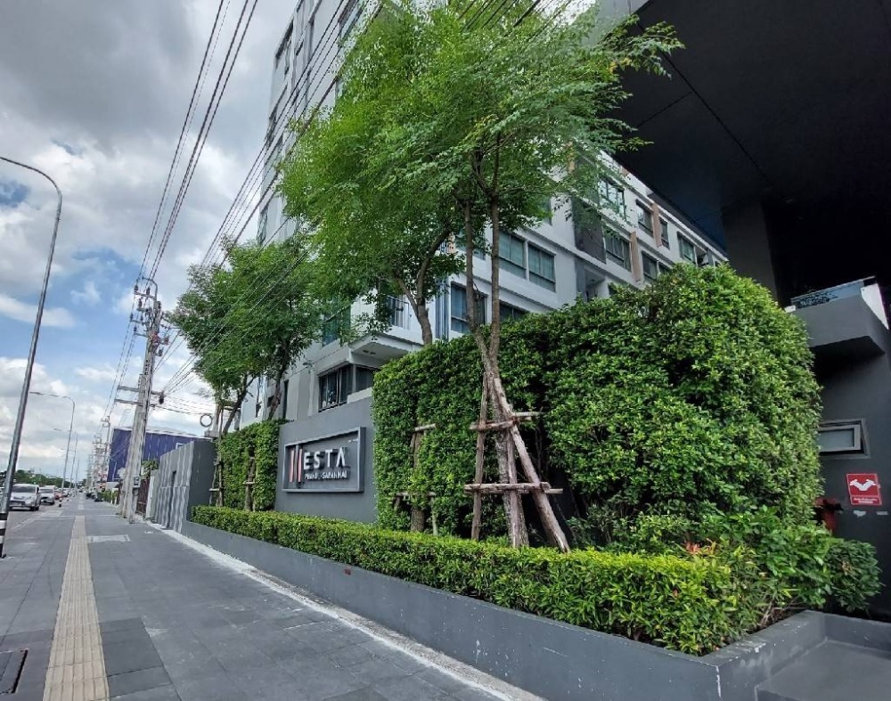 For SaleCondoVipawadee, Don Mueang, Lak Si : Estra Condo Sapanmai  For Sale with tenant 150 m to BTS Saiyut Room size : 23 sq.m. (Sell with tenant) No. of room 1 bedroom, 1 bathroom  Separate kitchen  Price 1,700,000 Baht negotiable.