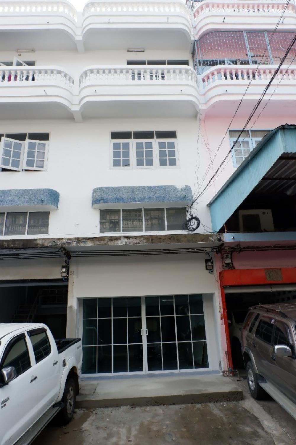 For RentShophouseEakachai, Bang Bon : For rent, home office, white teenager, minimal style, Soi Ekachai 8 (Stable) with 1 car park