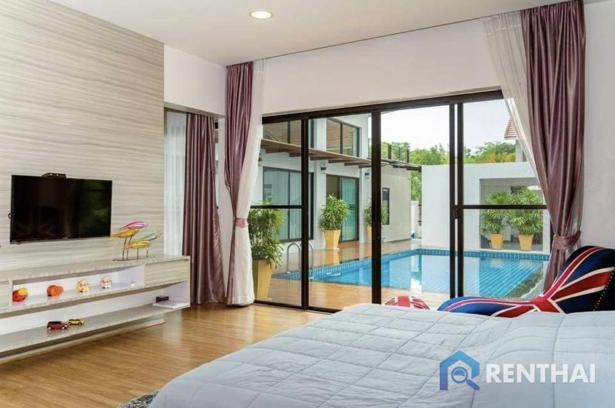 For SaleHousePattaya, Bangsaen, Chonburi : Private pool house villa for sale