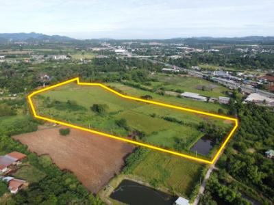 For SaleLandPak Chong KhaoYai : Land for sale in Khao Yai, Khanong Phra Subdistrict, Pak Chong District, 70 rai, next to a canal, with water flowing through it all year.
