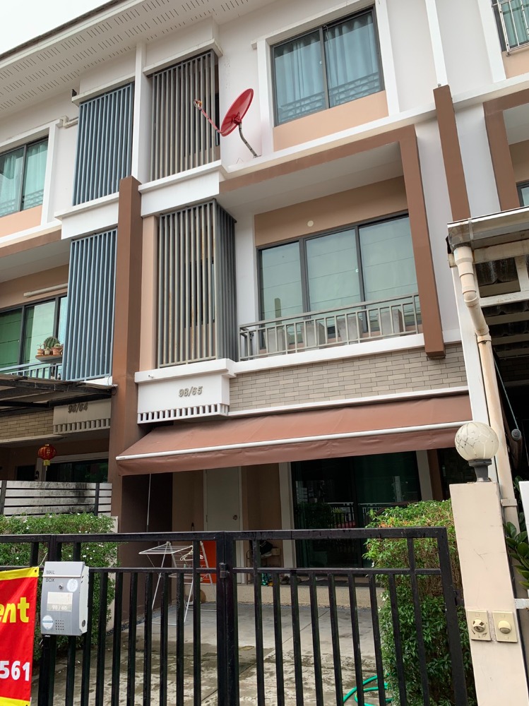 For RentTownhouseOnnut, Udomsuk : Townhome for rent ⭐ The Private Sukhumvit 77 ⭐ good project, beautiful house, ready to move in