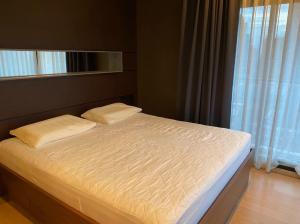 For RentCondoAri,Anusaowaree : Noble Reform Urgent rent !! The room is very spacious. You can ask for more information.