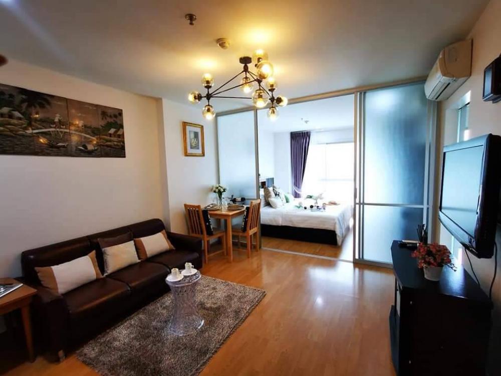 For RentCondoRatchadapisek, Huaikwang, Suttisan : TK 0140 Beautiful room, newly decorated, elegant with modern county style lamps, U Delight Condo @ Huai Khwang. Convenience in all forms