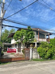 For RentHouseChiang Mai : A house for rent in downtown close to Maya , No.1H332