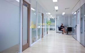 For RentOfficeSukhumvit, Asoke, Thonglor : Office with office equipment for rent in Sukhumvit-Asoke area near Terminal 21 Asoke