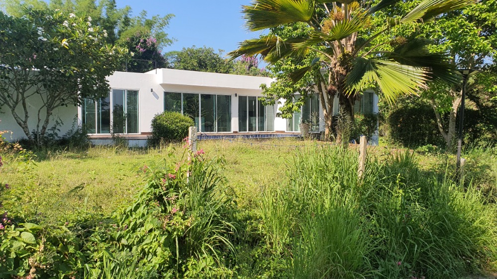 For SaleHousePak Chong KhaoYai : Land for sale with a vacation home, Wang Katha, Pak Chong, Khao Yai, Nakhon Ratchasima.