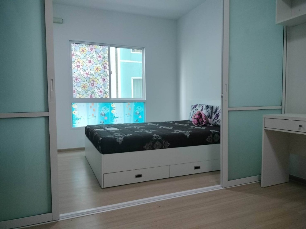 For SaleCondoPinklao, Charansanitwong : UNIO Charan 3 (1 bed) 28 sqm with kitchen counter There is a stove + hood, Building H, 2nd floor, room near the swimming pool, near MRT Tha Phra