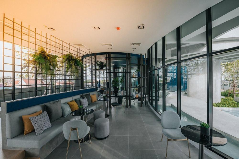 For SaleCondoThaphra, Talat Phlu, Wutthakat : Best price in the building 📌 Elio Sathorn-Wutthakat, studio room, size 25 square meters, price 2.09 million baht 🔥 *Free furniture, ready to move in, make an appointment to view the room, call/line: 0838079364 Patch, project sales