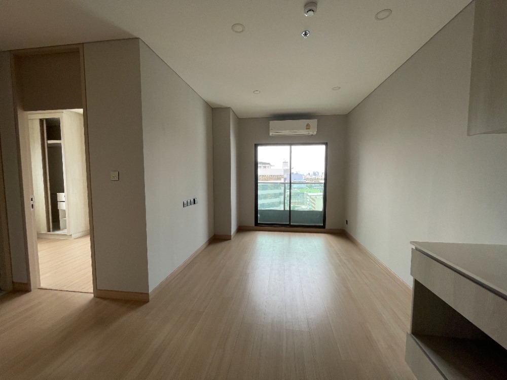 For SaleCondoRatchathewi,Phayathai : Condo for sale, Lumpini Suite Din Daeng - Ratchaprarop, 12th floor, usable area 46.92 sq m, 2 bedrooms, 2 bathrooms, beautiful view, convenient travel, near BTS Victory Monument, with complete amenities within the project.
