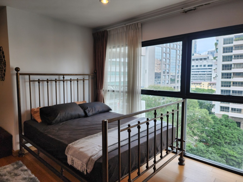 ขายคอนโดสาทร นราธิวาส : ขายคอนโดสาทร การ์เด้น Sathorn Gardens ติดถนนสาทร 2 ห้องนอน มีที่จอดรถประจำ