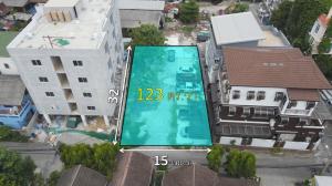 For SaleLandLadprao, Central Ladprao : Land for sale in Soi Lat Phrao 1, Intersection 15, size 123 sq wa, suitable for building houses, offices, apartments.