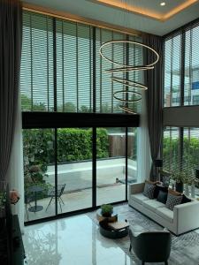 For SaleHouseChokchai 4, Ladprao 71, Ladprao 48, : For sale, twin houses, width 8 meters. Ready to Move