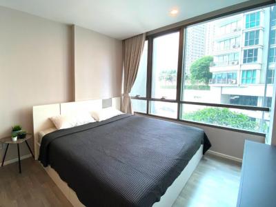 For SaleCondoOnnut, Udomsuk : Quick sale!! Very good price, pool view Very nice decorated room The Room Sukhumvit 69