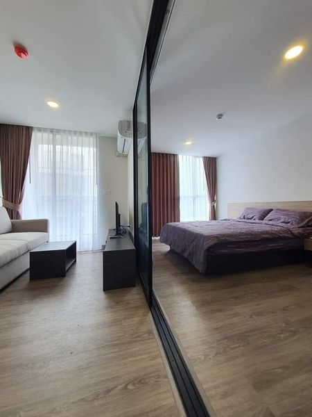 For RentCondoWongwianyai, Charoennakor : Flexi Sathorn-Charoen Nakhon, 6th floor, pool view, beautiful room