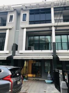 For RentTownhouseRathburana, Suksawat : ( S00-H062 ) Townhome for rent, Baan Klang Muang, Suksawat, Phra Pradaeng. Contact for inquiries at ID Line: @thekeysiam (with @ too) Add me!