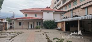 For RentShophouseLadprao, Central Ladprao : Commercial Space For Rent in Lat Phrao, Khlong Chaokhunsing, Wang Thonglang, Bangkok