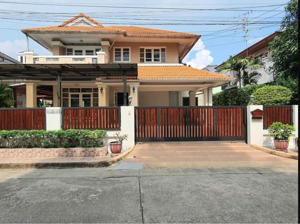 For SaleHouseMin Buri, Romklao : BS542 2 storey detached house for sale, Perfect Place, Soi Ramkhamhaeng 164. Near Suvarnabhumi Airport, MRT Orange Line / Min Phatthana Station (Wat Bang Peng Tai)
