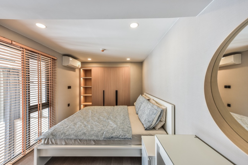 ให้เช่าคอนโดสยาม จุฬา สามย่าน : Duplex ห้องสวย❣️ Cooper Siam 1 ห้องนอน 51 ตร.ม. เพียง 39k  ติดต่อ 064 229 8951 (บอส)