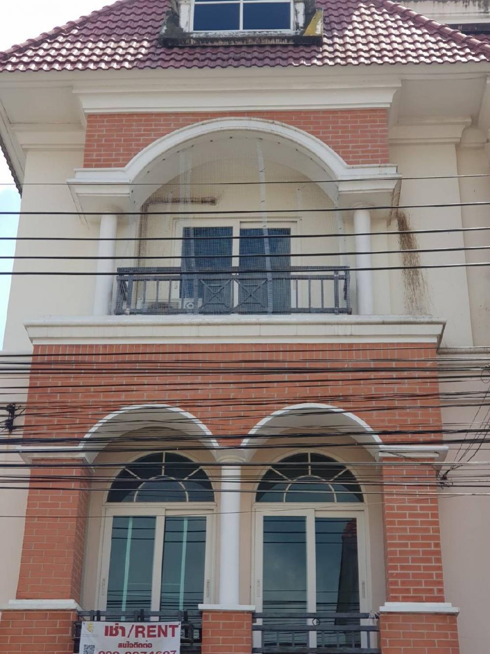 For RentHome OfficeKaset Nawamin,Ladplakao : 📣3-story home office for rent in Sukonthasawat area‼️Casa City Sukonthasawat Village 1, good location, near the expressway, ready to move in, price only 22,000฿/month.