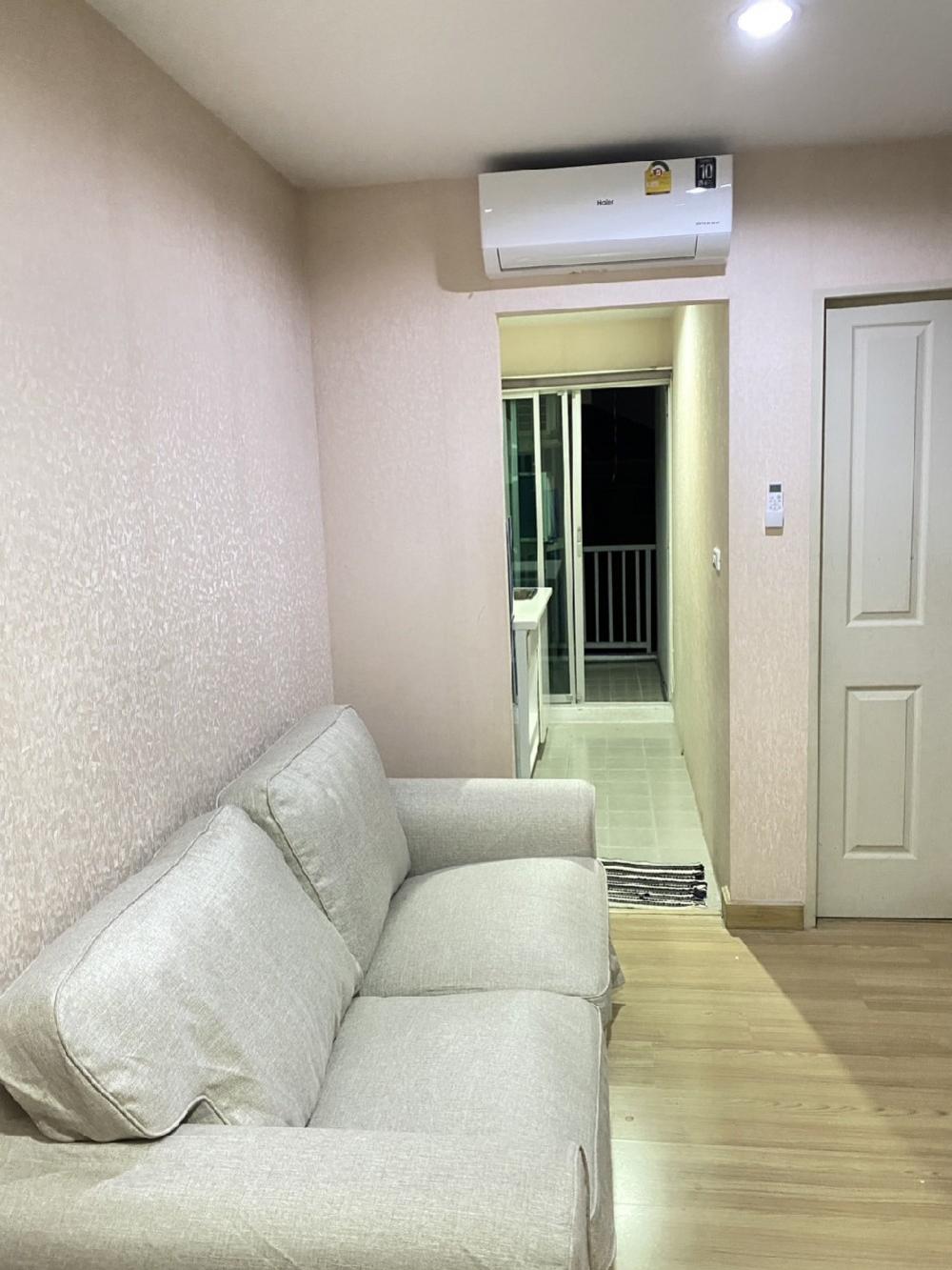 For RentCondoNawamin, Ramindra : Condo The Kith Plus Nawamin 👉🏻Building A, 6th floor, open and comfortable view, in Soi Nawamin 163, easy to notice, the entrance to the alley is not far from Saha Farm 👉🏻 Rent 6,500/month (including common fees and) 2 air conditioners