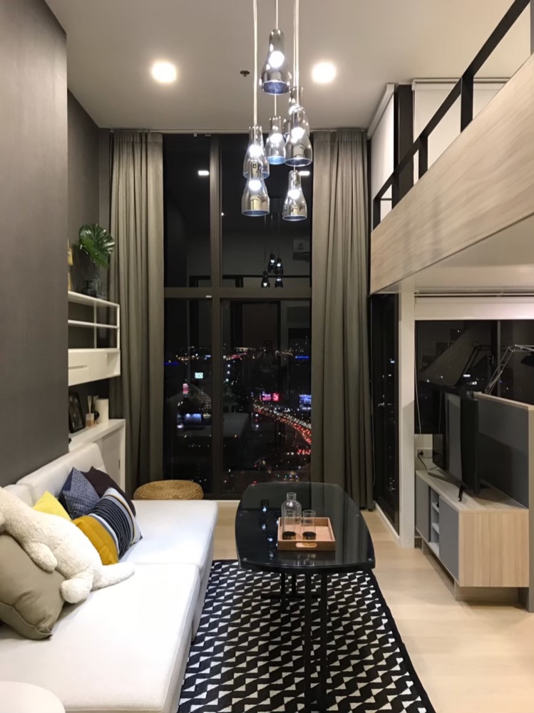 ให้เช่าคอนโดพระราม 9 เพชรบุรีตัดใหม่ RCA : for rent Chewathai asoke nice room high floor !! ❤️💚
