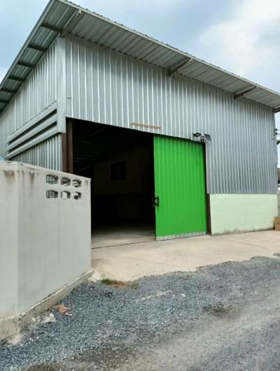 For RentWarehouseRama 2, Bang Khun Thian : #For Rent Ngam Charoen 33 Health Warehouse, Bang Khun Thian, size 240 square meters: Rent 25,000 baht / month: minimum 3 years contract (2 months insurance, 1 month in advance)