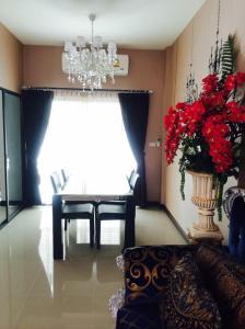 For RentTownhousePathum Thani,Rangsit, Thammasat : *Rent* Townhome in modern style, 3 floors, Living Residence, Rangsit-Ratchapruek, beautiful, fully furnished, ready to move in!!!