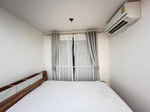 For SaleCondoBangna, Bearing, Lasalle : Condo for sale, Lumpini Place Bangna Km.3, pool view, cheap sale (owner selling)