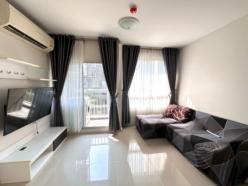 For RentCondoPinklao, Charansanitwong : ❤️ 2 bedrooms, 2 bathrooms ❤️ D condo Ratchaphruek (there is a clip of the real room to watch) there is a washing machine.