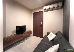 For SaleCondoRama9, Petchburi, RCA : Rhythm Asoke condo for sale, 31 sqm, 1 bedroom, 1 bathroom, 9th floor, fully furnished, near Airport Link