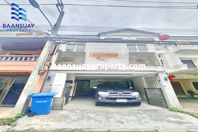 For SaleTownhouseRatchadapisek, Huaikwang, Suttisan : 3 storey townhome for sale, Baan Klang Muang Ratchada-Mengjai 2, suitable to buy for home office or buy to live by yourself, near the Lao Embassy