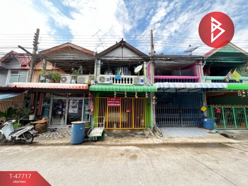 For SaleTownhouseSamut Prakan,Samrong : 2 storey townhouse for sale, Den Chai Village. Bang Mueang - Thepharak, Samut Prakan