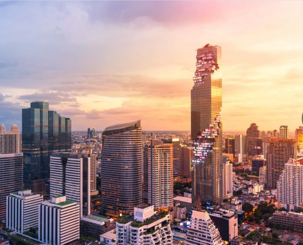 ให้เช่าคอนโดสาทร นราธิวาส : Ritz Calton 2 Bed please add LlNE lD btsmrt o8415o5483